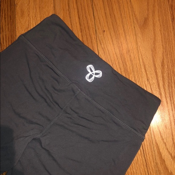 TNA Mid-Rise Grey Tights (Size XS) - Picture 2 of 2